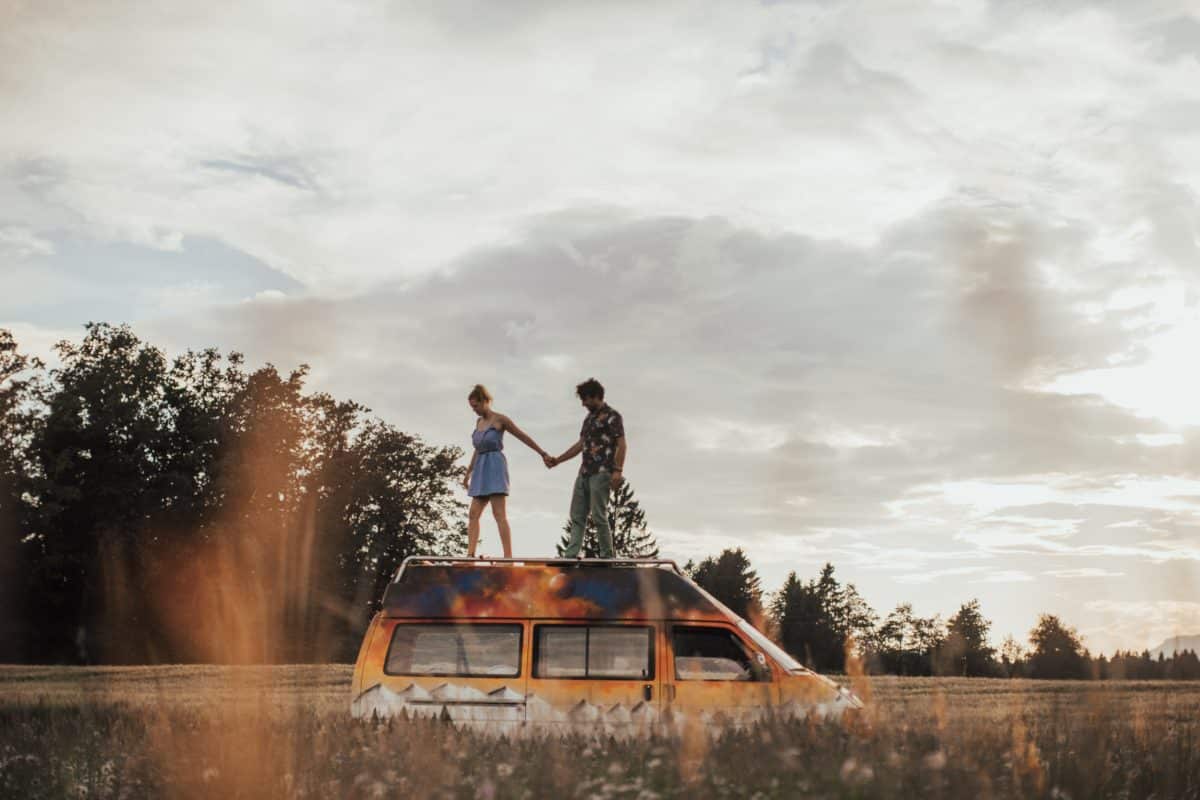 Freedom Camper <center>Les 4 bonnes raisons de louer un fourgon ou un van aménagé</center> actualites actualites-centerles-4-bonnes-raisons-de-louer-un-fourgon-ou-un-van-amnagcenter-freedom-camper